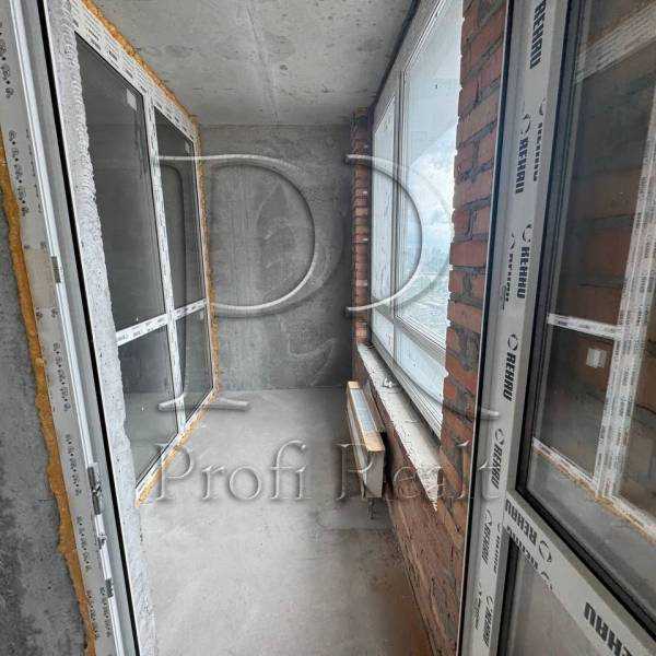 Продаж 2-кімнатної квартири 75 м², Причальна вул., 14