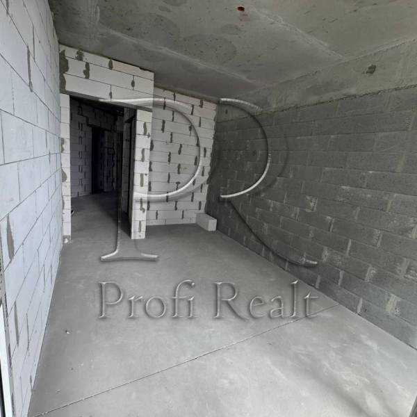 Продаж 2-кімнатної квартири 75 м², Причальна вул., 14