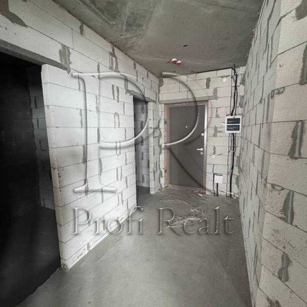 Продаж 2-кімнатної квартири 75 м², Причальна вул., 14