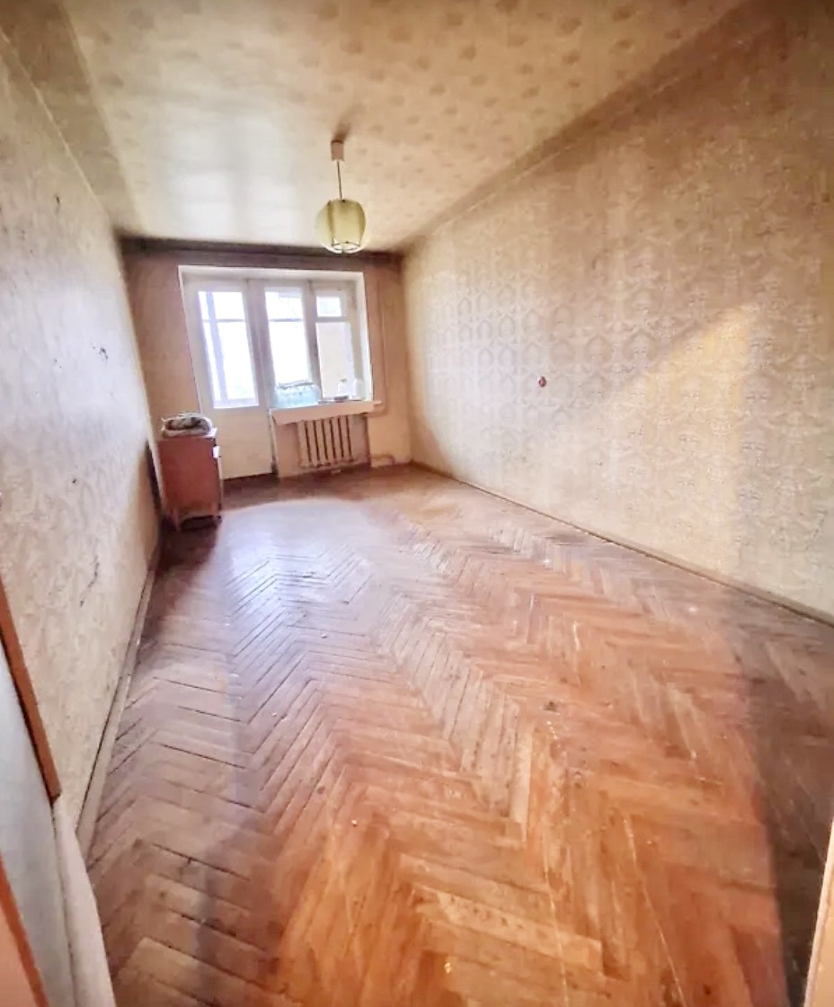Продажа 3-комнатной квартиры 67.5 м², Науки просп., 70