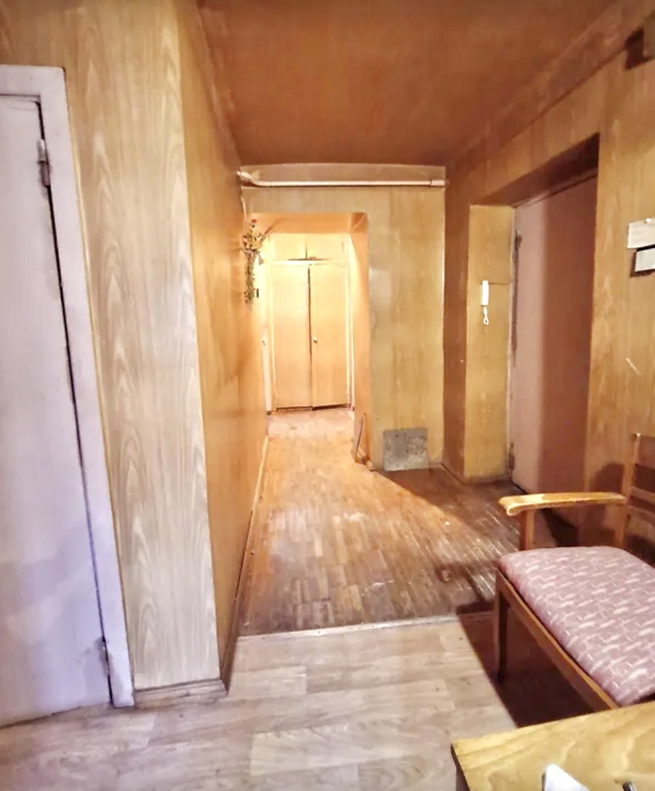 Продажа 3-комнатной квартиры 67.5 м², Науки просп., 70