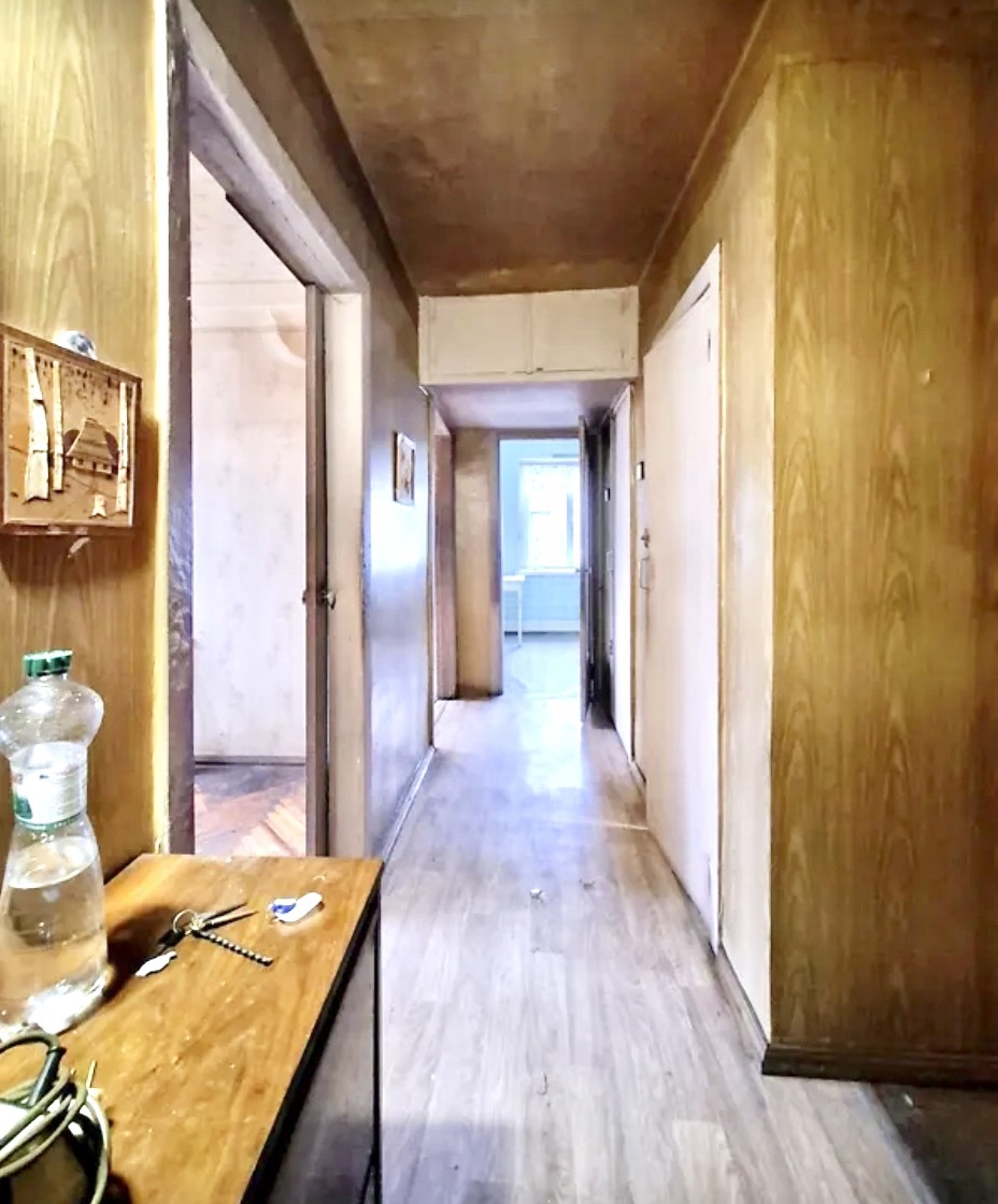 Продажа 3-комнатной квартиры 67.5 м², Науки просп., 70