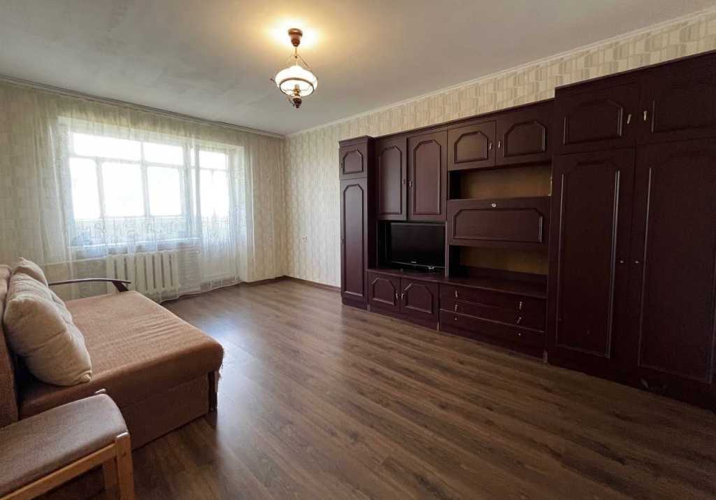 Продажа 3-комнатной квартиры 61 м², Броварской Сотни ул., 16