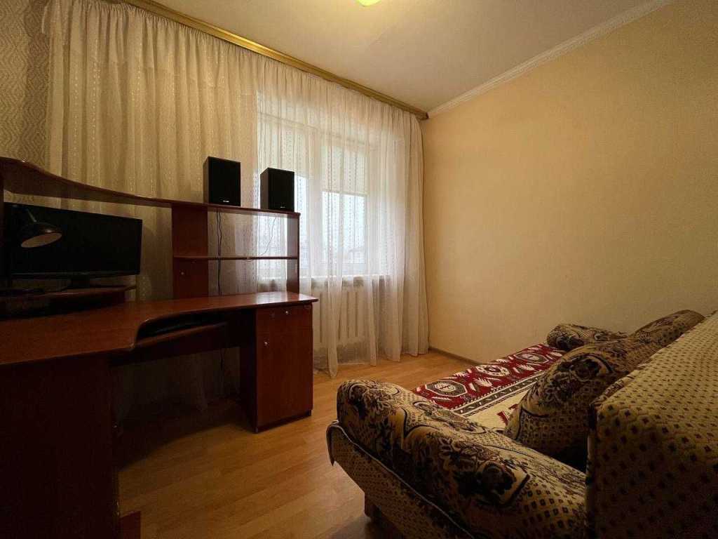 Продажа 3-комнатной квартиры 61 м², Броварской Сотни ул., 16