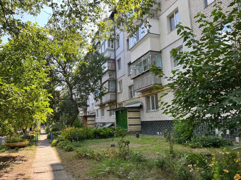 Продажа 3-комнатной квартиры 61 м², Броварской Сотни ул., 16