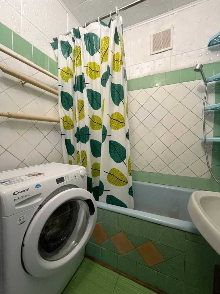 Продажа 3-комнатной квартиры 61 м², Броварской Сотни ул., 16