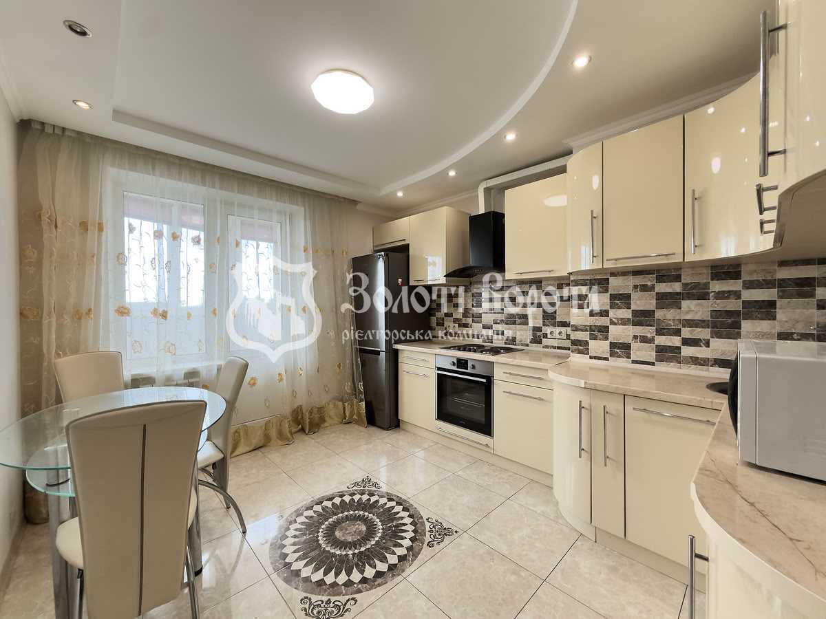 Продаж 1-кімнатної квартири 43 м², Сергія Москаленко вул., 45