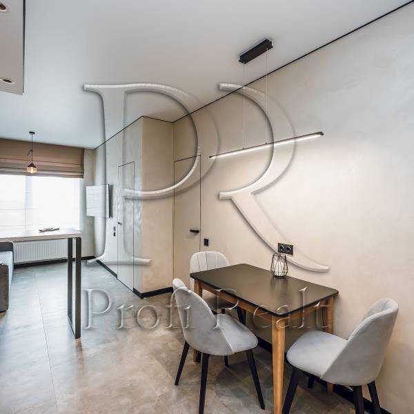 Продажа 1-комнатной квартиры 42 м², Академика Заболотного ул., 1Б