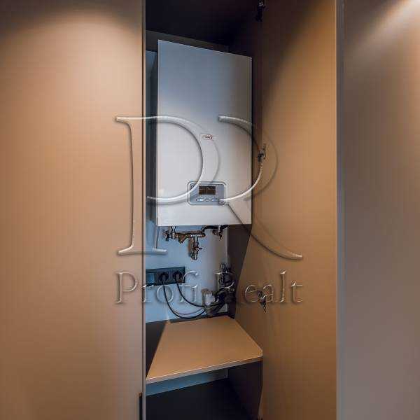 Продажа 1-комнатной квартиры 42 м², Академика Заболотного ул., 1Б