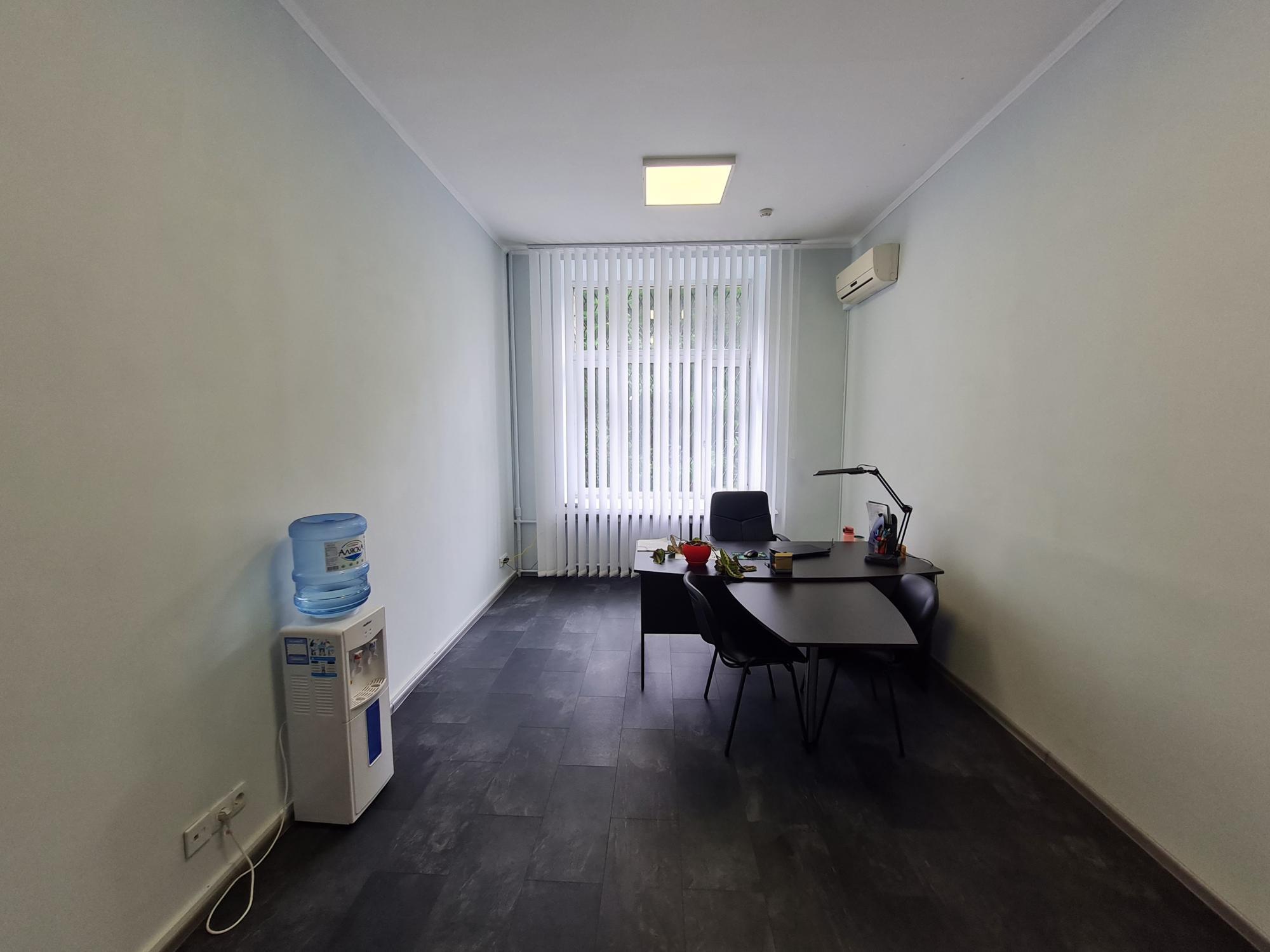 Аренда офиса 35 м², Крещатик ул., 7/11