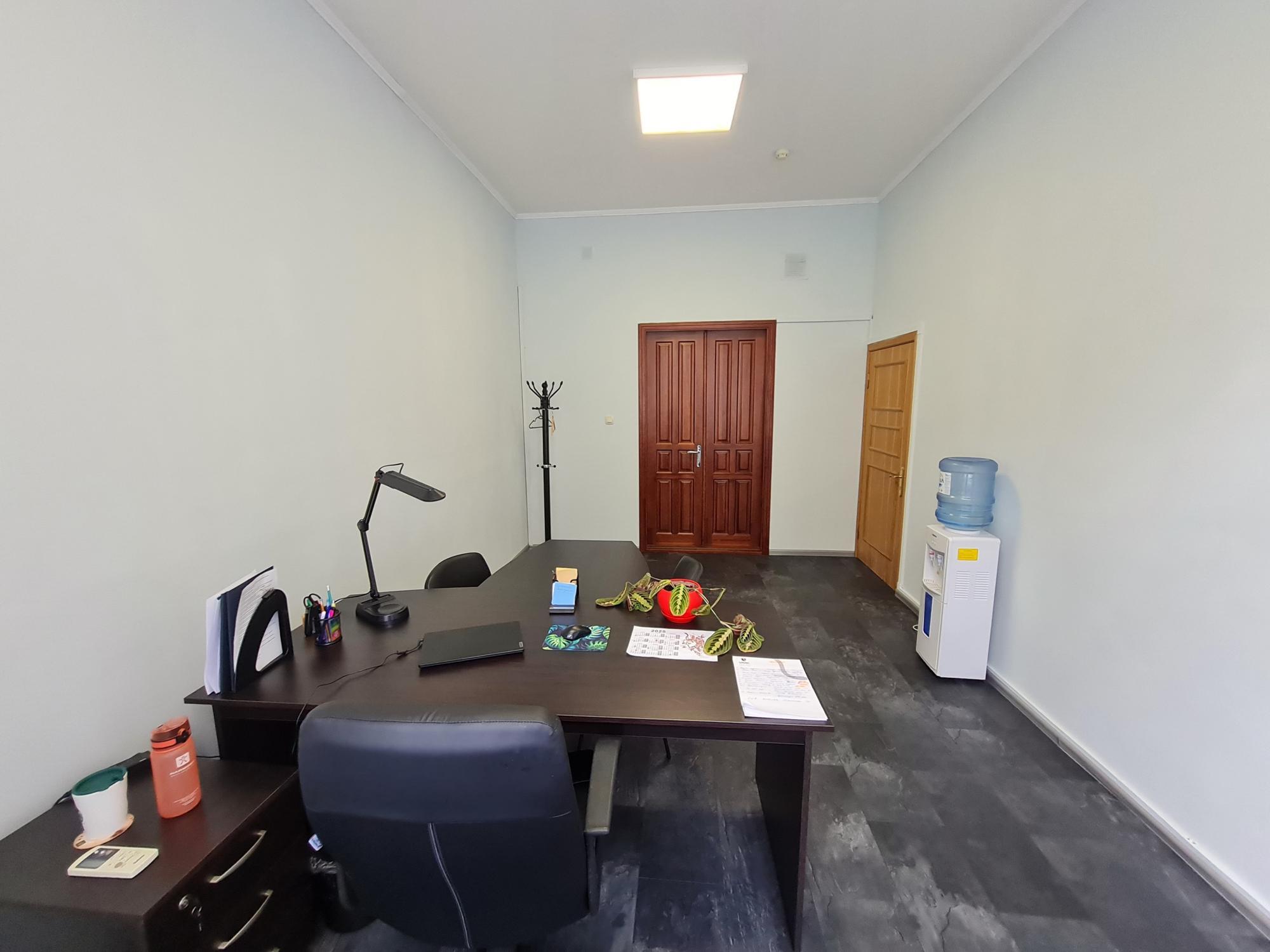 Аренда офиса 35 м², Крещатик ул., 7/11