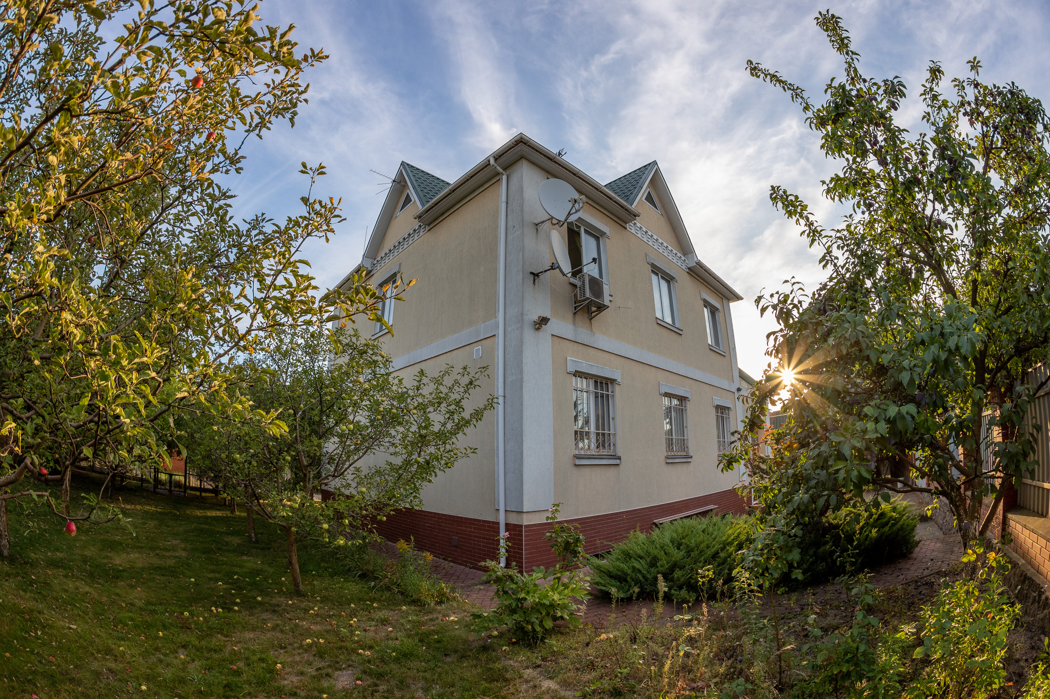 Продаж будинку 240 м², Іванково, Бориспільська вул.