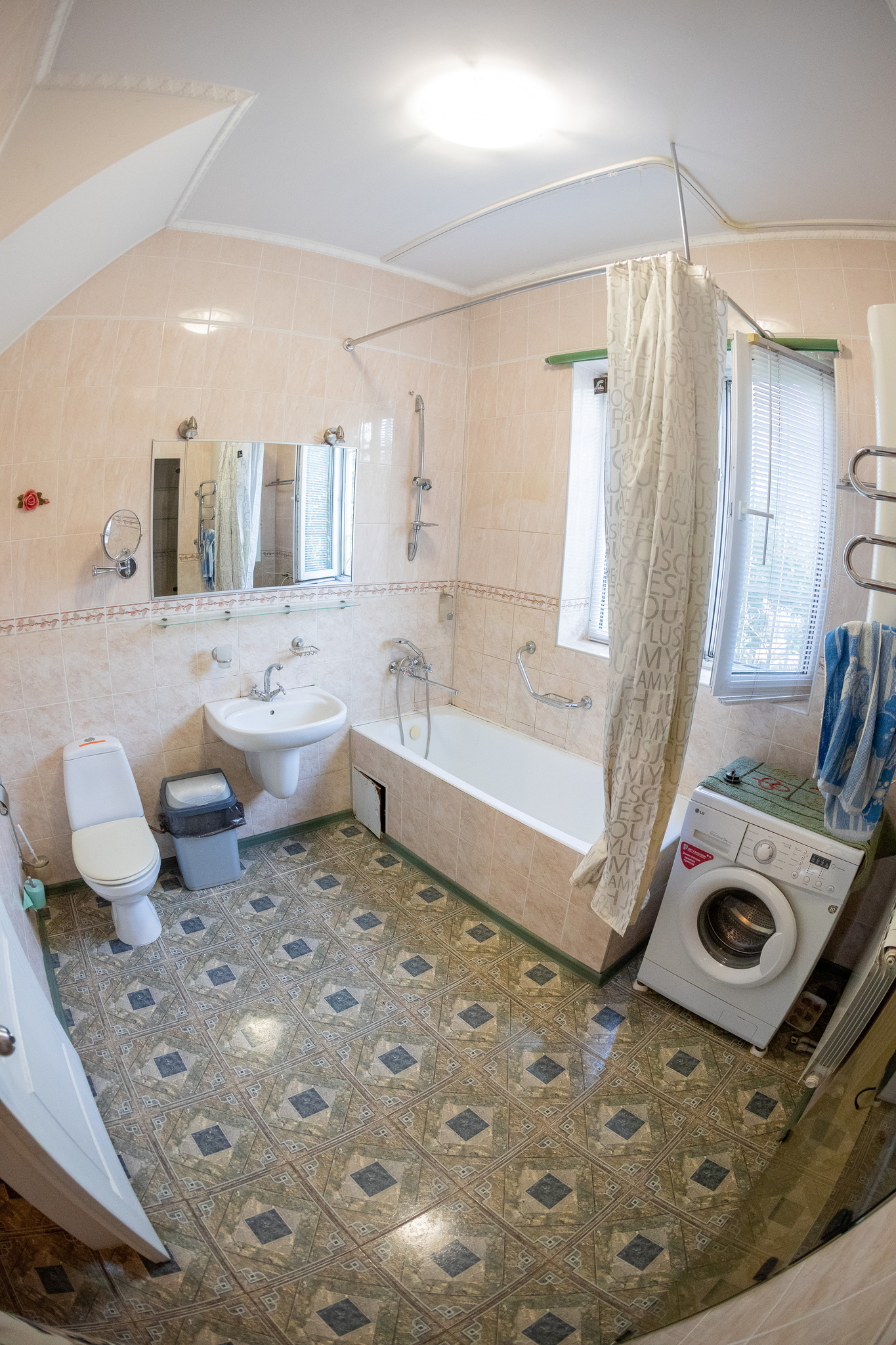 Продаж будинку 240 м², Іванково, Бориспільська вул.