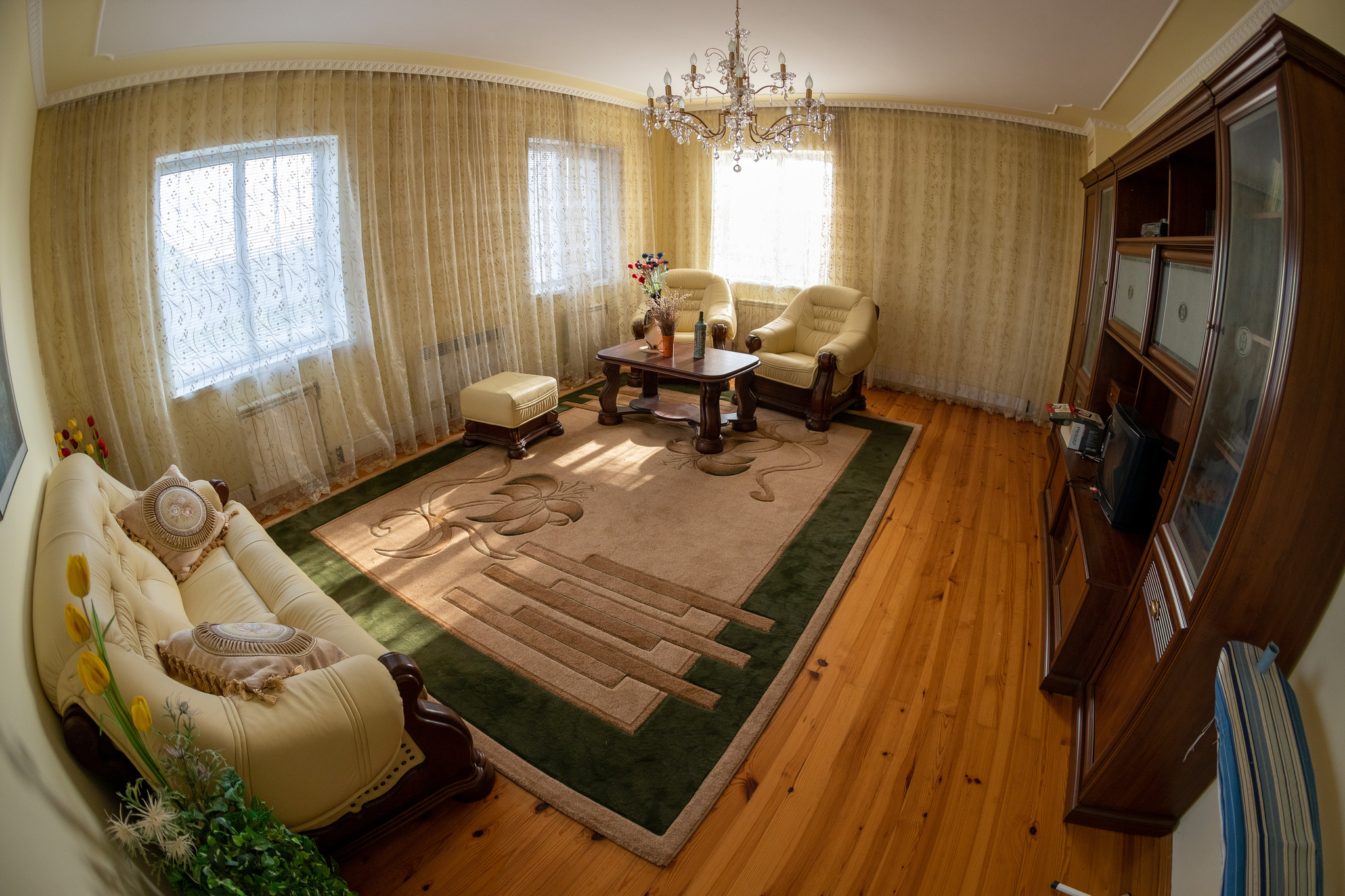 Продаж будинку 240 м², Іванково, Бориспільська вул.