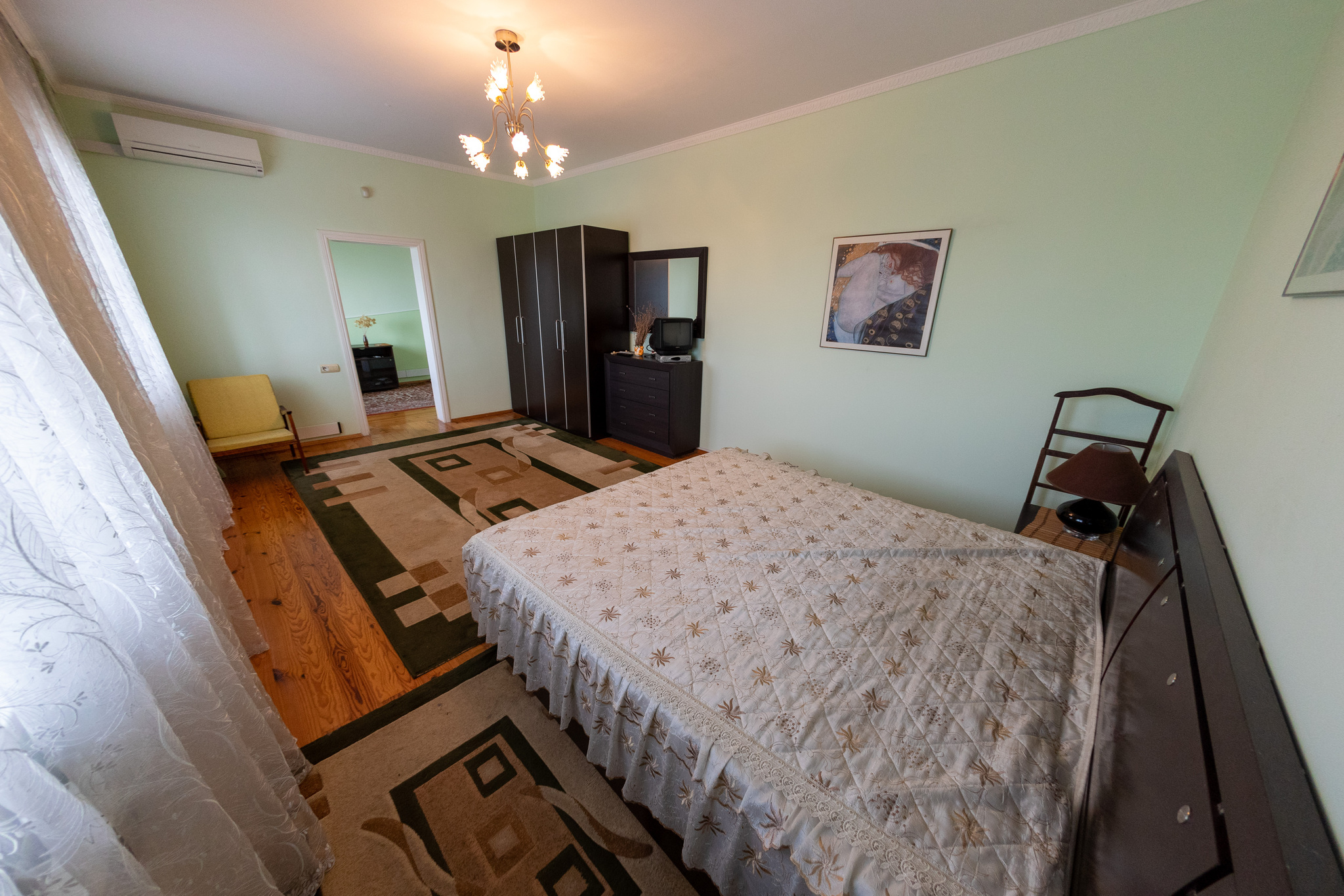 Продаж будинку 240 м², Іванково, Бориспільська вул.
