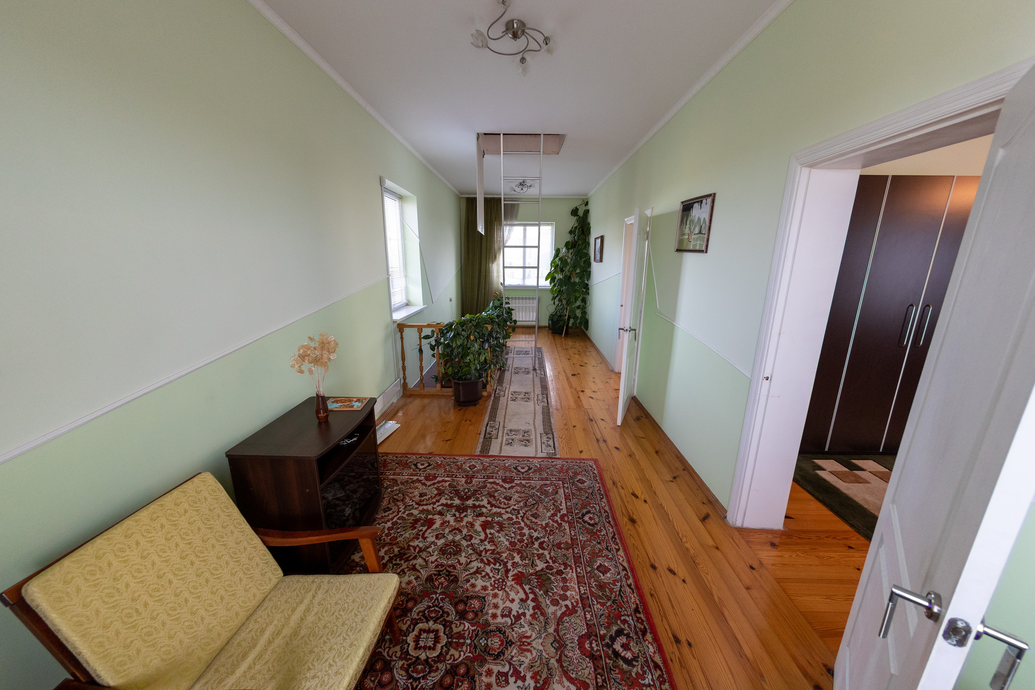 Продаж будинку 240 м², Іванково, Бориспільська вул.