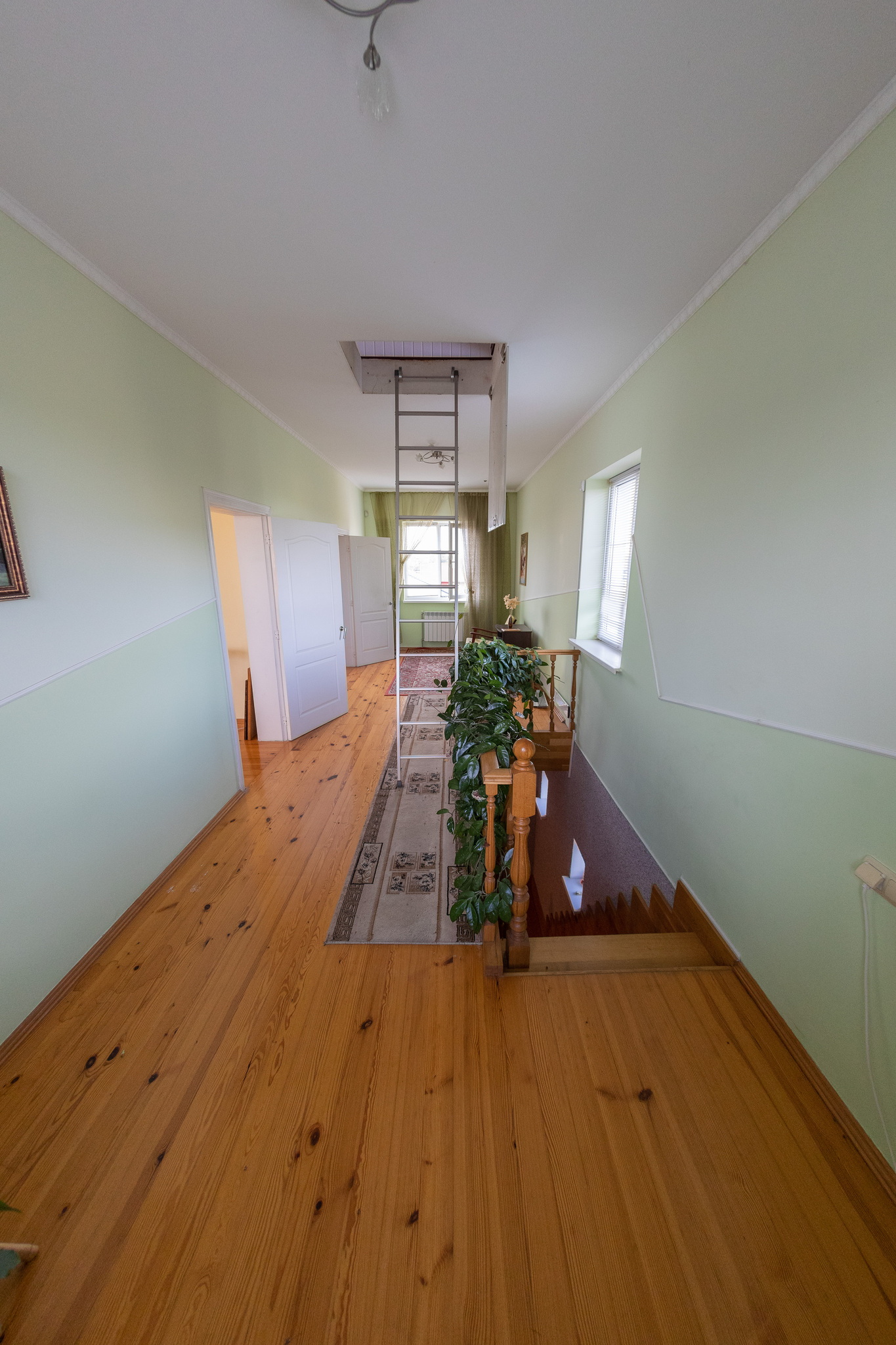 Продаж будинку 240 м², Іванково, Бориспільська вул.