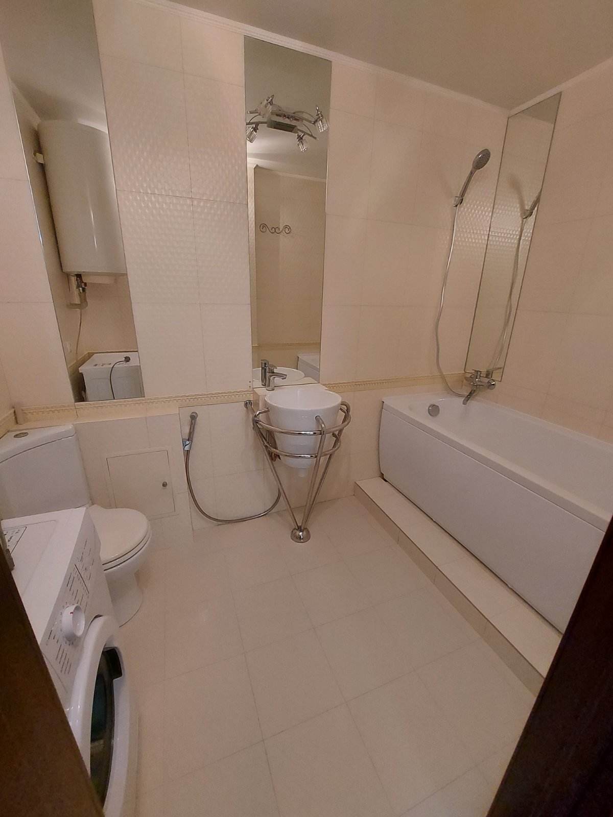 Аренда 3-комнатной квартиры 80 м², Академика Королева ул., 48