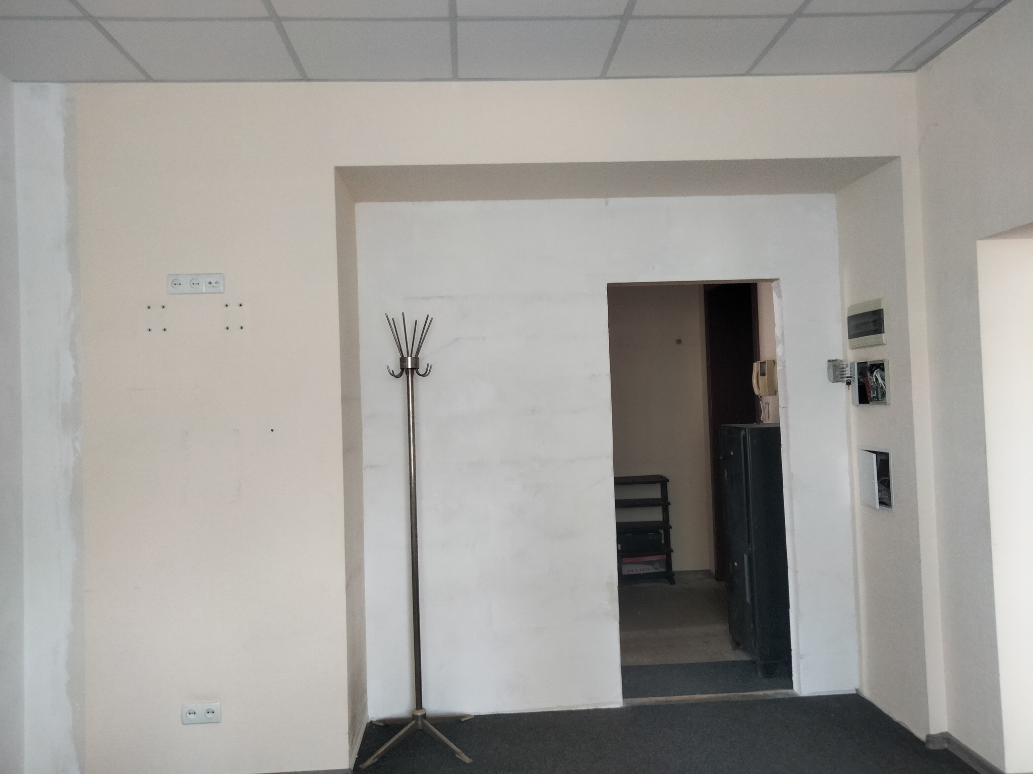 Продажа 3-комнатной квартиры 65.1 м², Старомостовая пл., 1