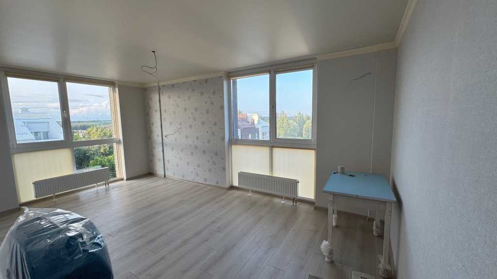 Продаж 2-кімнатної квартири 66.4 м², Михайла Величка вул.