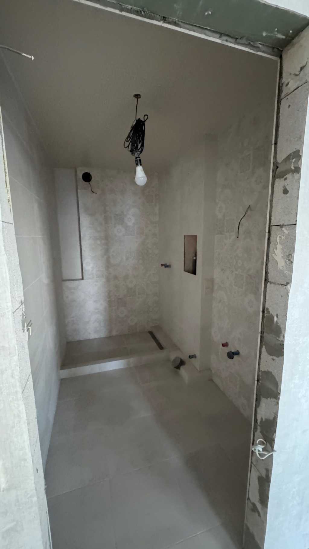Продаж 2-кімнатної квартири 66.4 м², Михайла Величка вул.