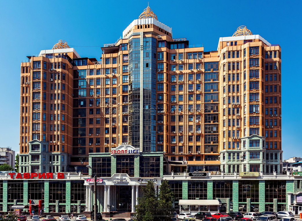 Аренда 5-комнатной квартиры 300 м², Генуэзская ул.