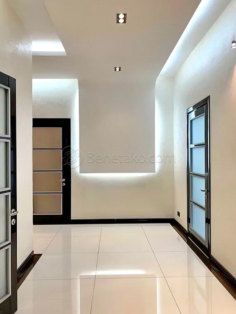Аренда 5-комнатной квартиры 300 м², Генуэзская ул.