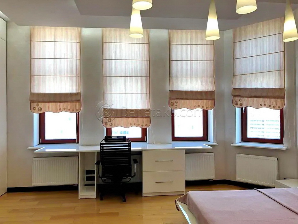 Аренда 5-комнатной квартиры 300 м², Генуэзская ул.