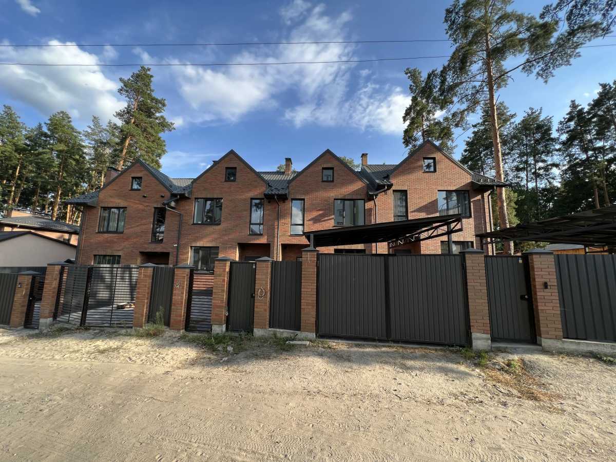 Продажа таунхауса 130 м², Лесная ул.