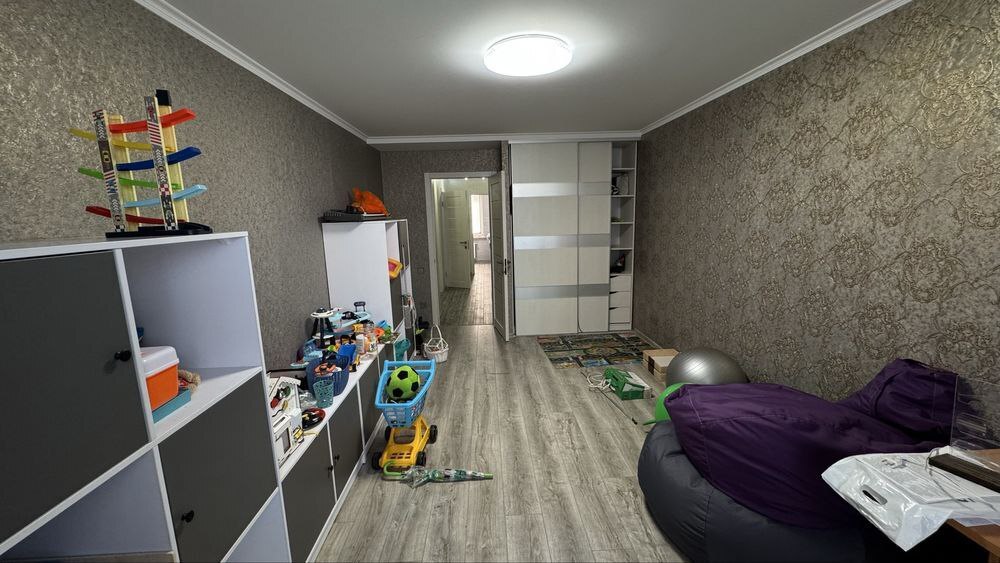 Продажа 3-комнатной квартиры 85 м², Михаила Лушпы просп.