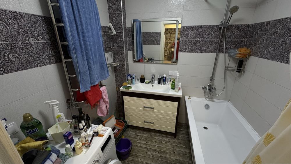 Продажа 3-комнатной квартиры 85 м², Михаила Лушпы просп.