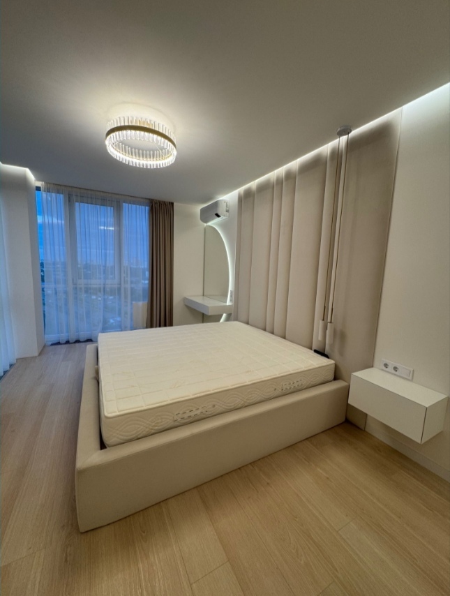 Аренда 3-комнатной квартиры 107 м², Юрия Шумского ул., 5