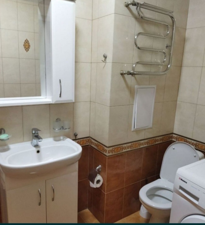 Аренда 2-комнатной квартиры 60 м², Комбинатная ул., 25