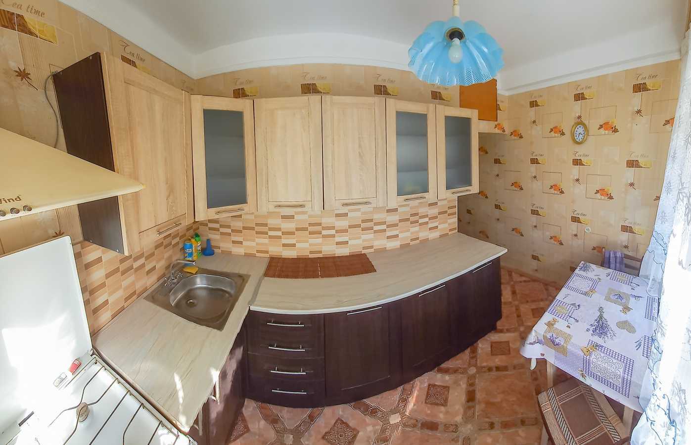 Продажа 2-комнатной квартиры 45 м², Донецкая ул., 53