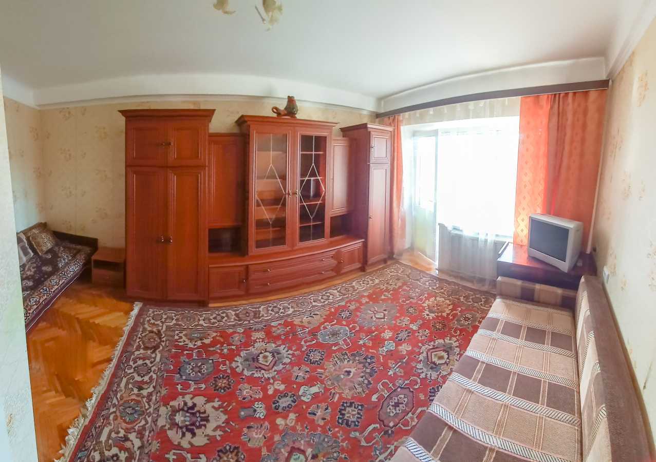 Продажа 2-комнатной квартиры 45 м², Донецкая ул., 53