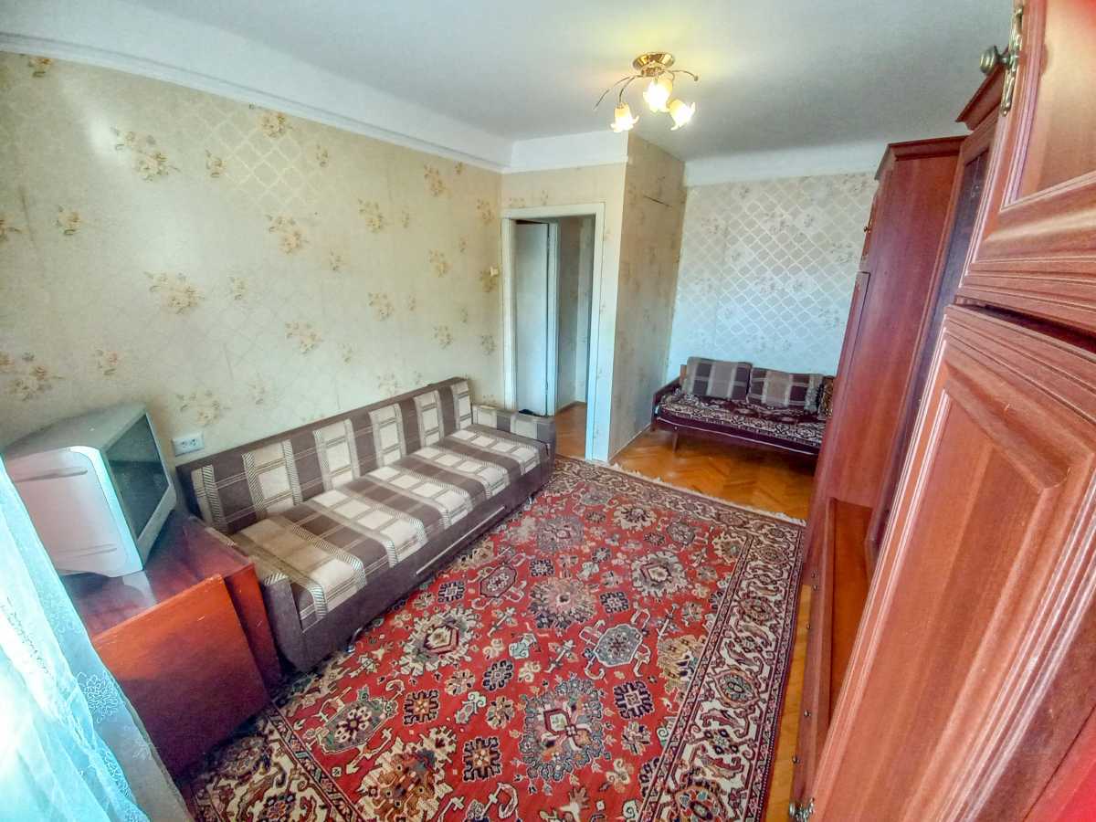 Продажа 2-комнатной квартиры 45 м², Донецкая ул., 53