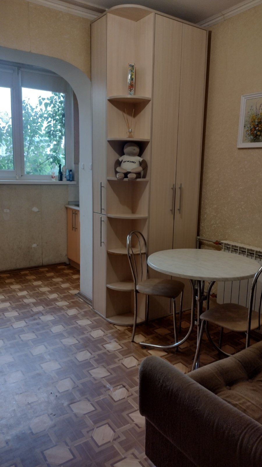 Оренда 1-кімнатної квартири 42 м², Квітневий пров., 1