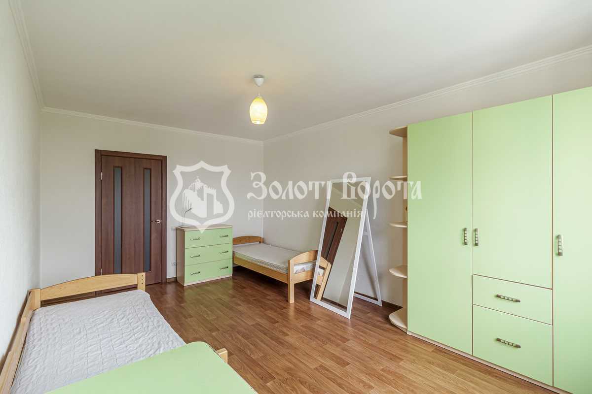 Продажа 2-комнатной квартиры 74 м², Моторный пер., 11А