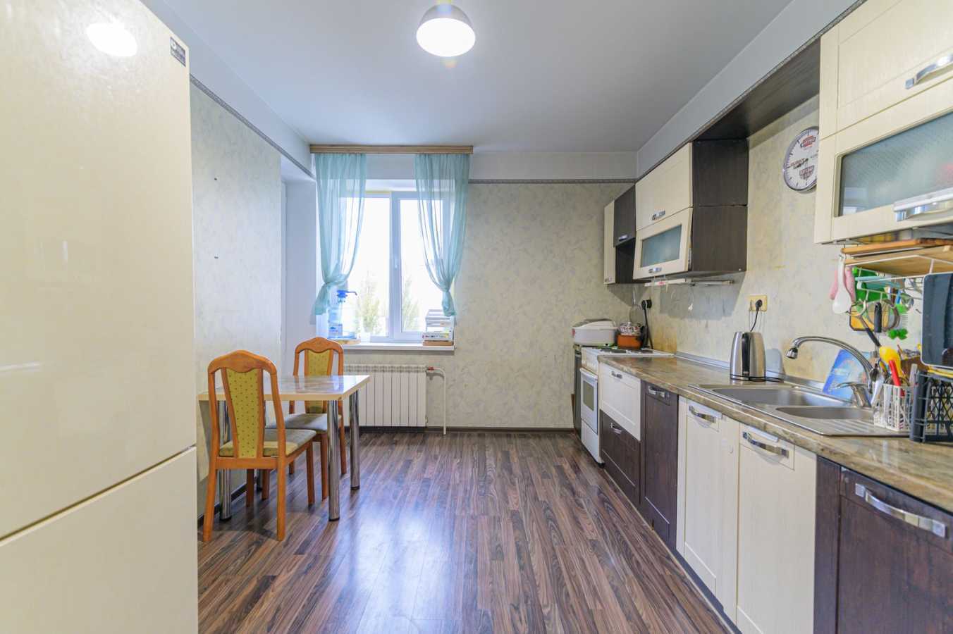 Продажа 3-комнатной квартиры 101 м², Здолбуновская ул., 3Г