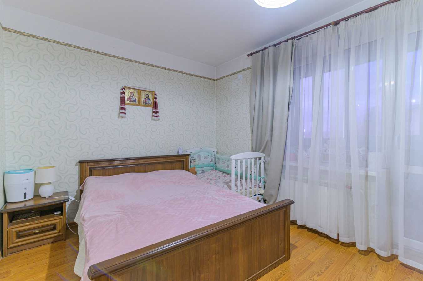 Продажа 3-комнатной квартиры 101 м², Здолбуновская ул., 3Г