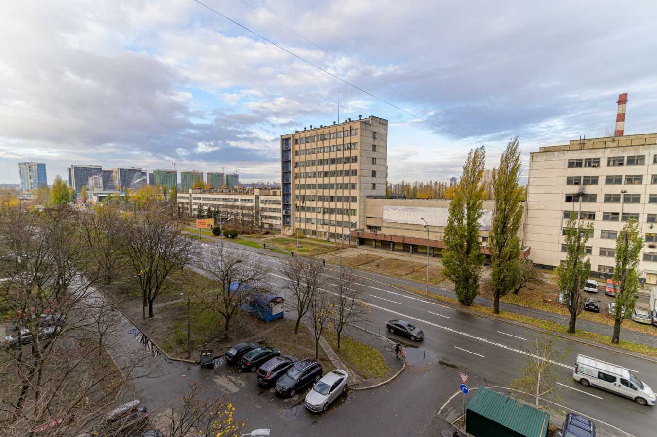 Продажа 3-комнатной квартиры 101 м², Здолбуновская ул., 3Г