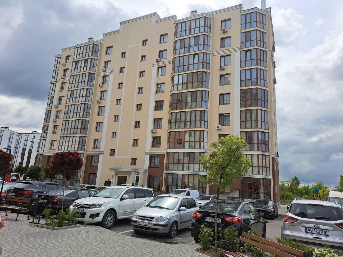 Продаж 2-кімнатної квартири 85 м², Одеська, 66