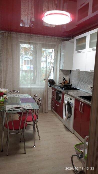 Продаж 4-кімнатної квартири 60 м², Котляревського вул.
