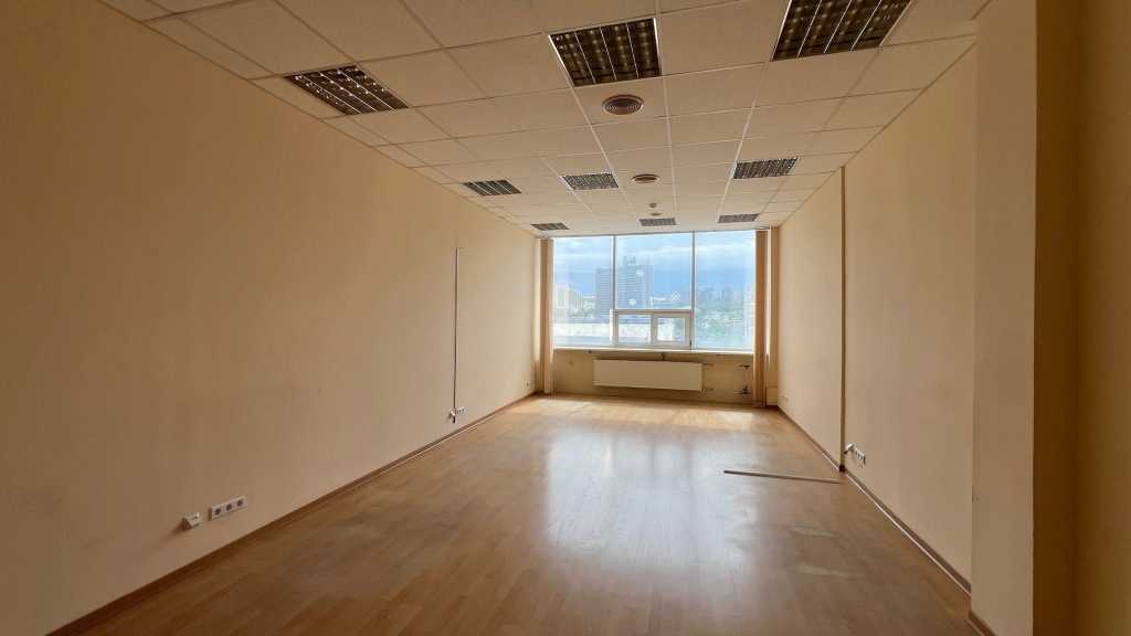 Аренда помещения свободного назначения 722 м², Шота Руставели ул., 16