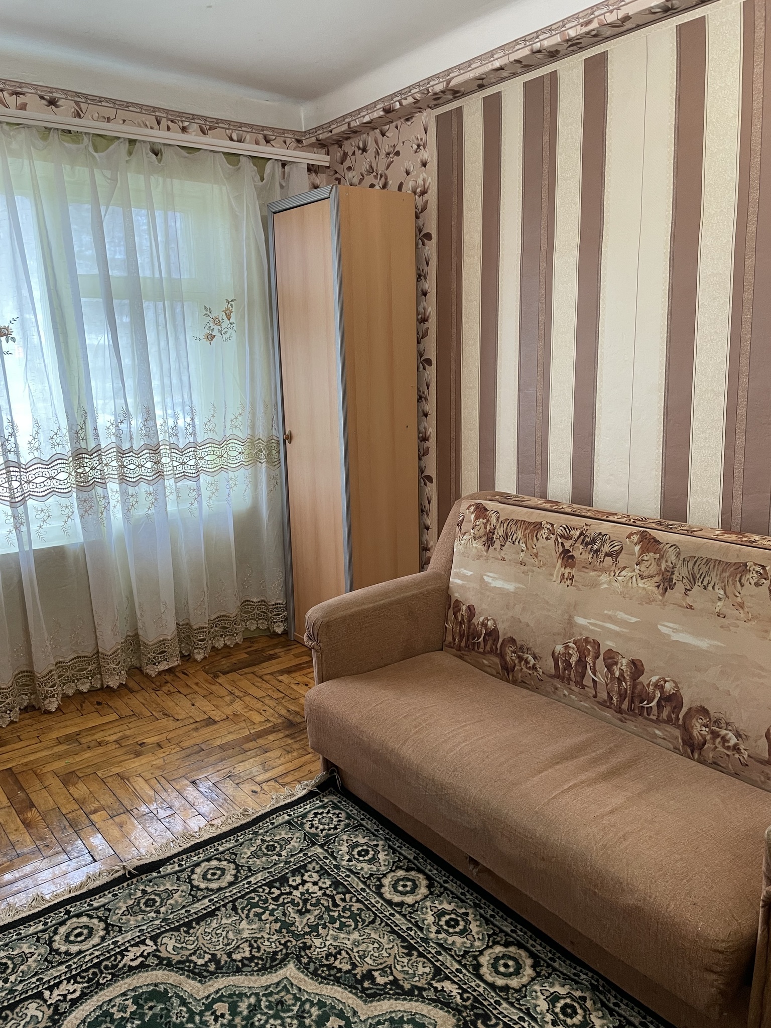 Аренда 1-комнатной квартиры 35 м², Юбилейный просп., 27