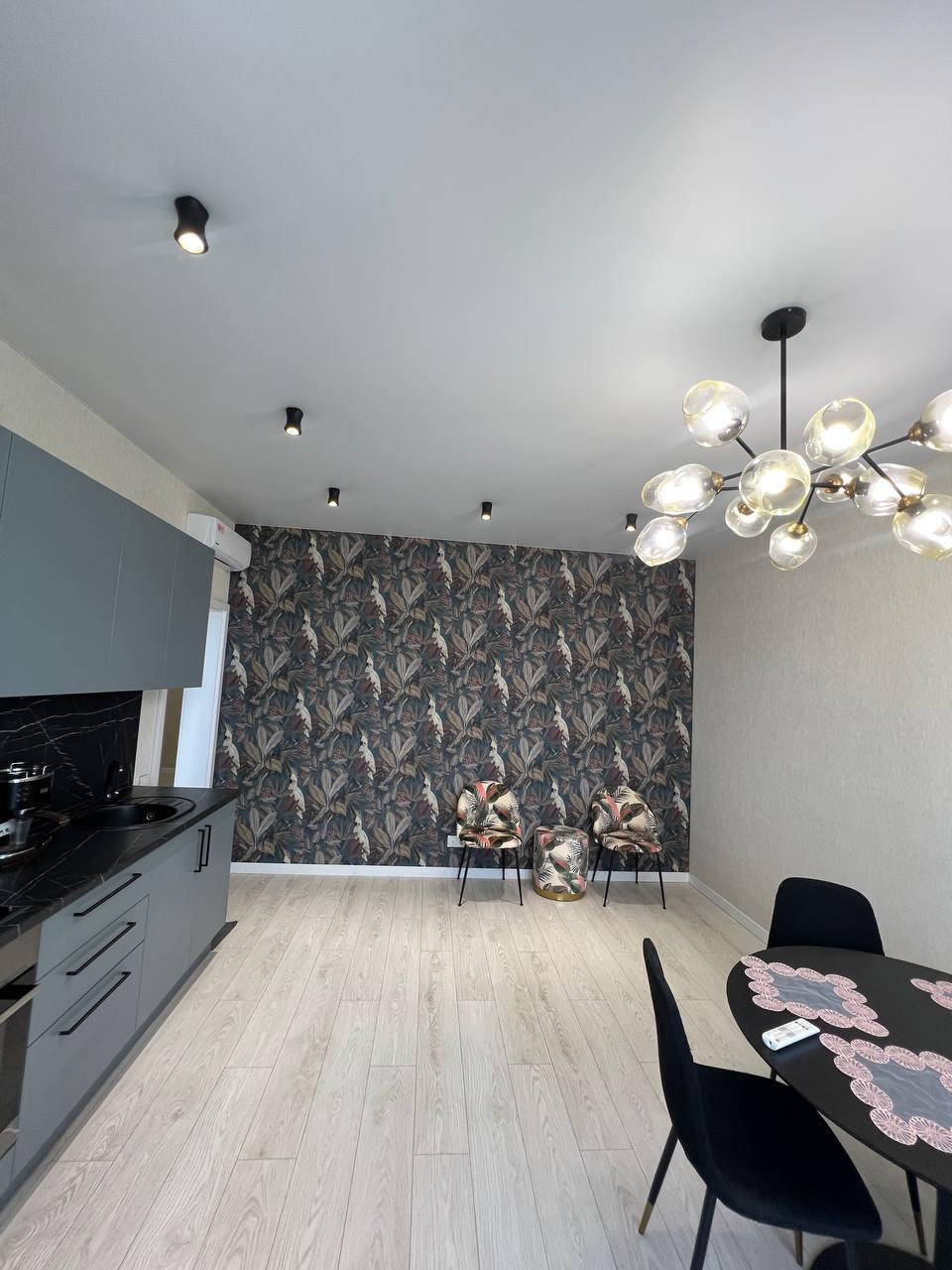 Продаж 3-кімнатної квартири 62 м², Толбухина вул., 135/4