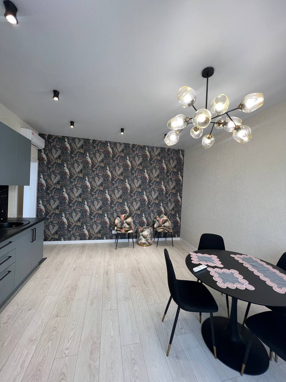Продаж 3-кімнатної квартири 62 м², Толбухина вул., 135/4
