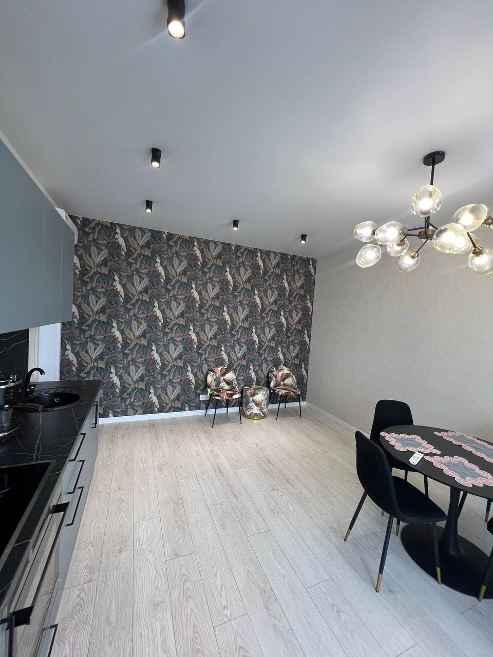Продаж 3-кімнатної квартири 62 м², Толбухина вул., 135/4