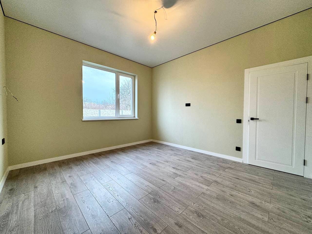Продаж будинку 105 м²