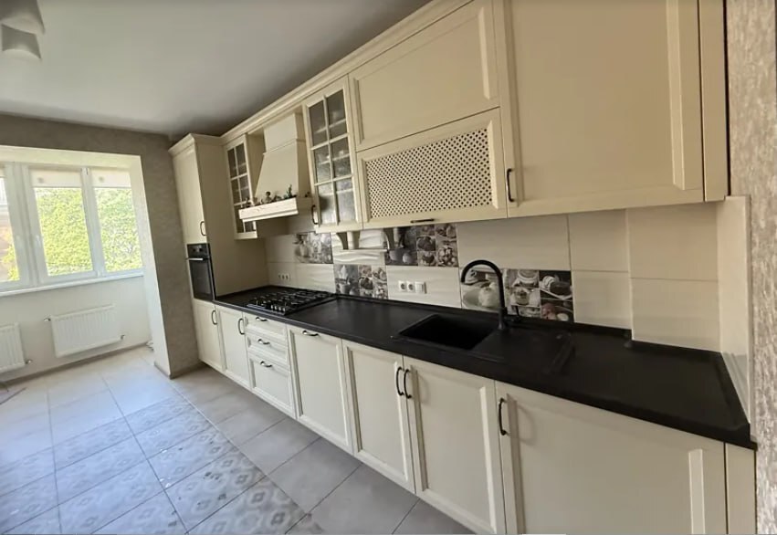 Продаж 2-кімнатної квартири 84 м², Тараса Шевченка просп.